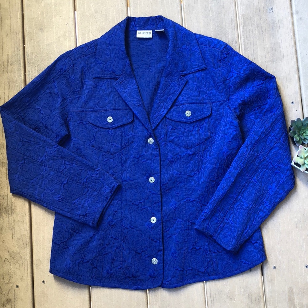 Chico’s Textured Button Up